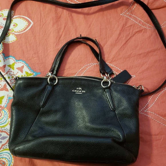 Coach purse - Picture 4 of 6